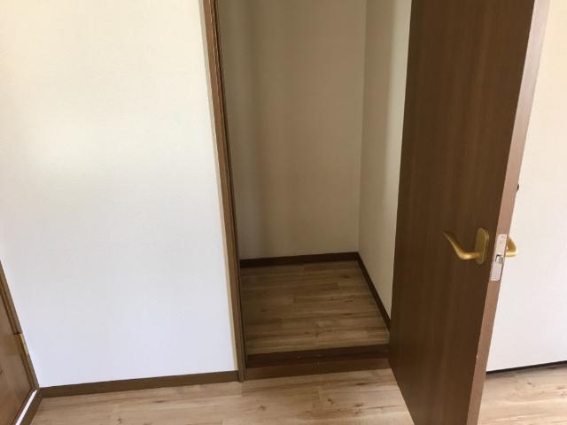 収納　リビング収納