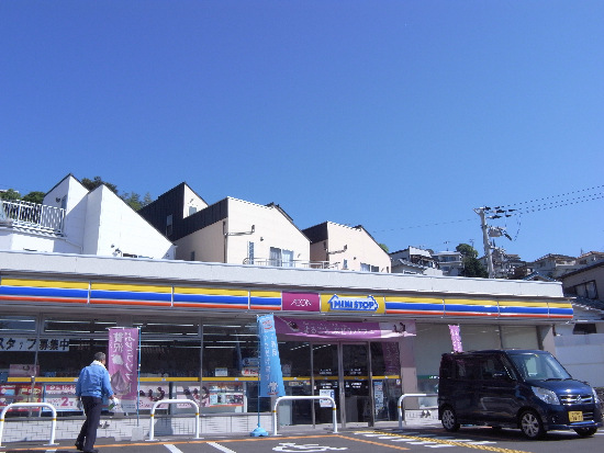 コンビニ　ミニストップ 神戸舞子坂店（コンビニ）まで916m