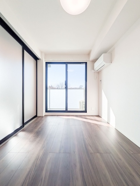 居室・リビング　洋室(3)