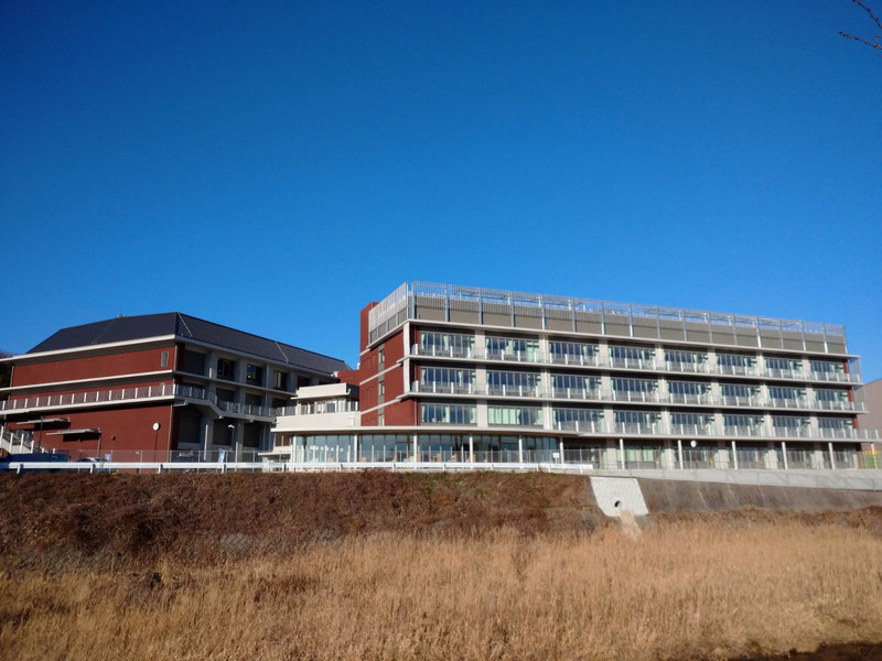 中学校　東条中学校（中学校）まで2058m