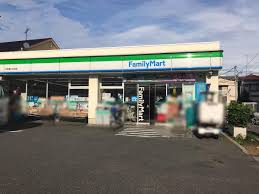 コンビニ　ファミリーマート 中延第二京浜店（コンビニ）まで15m