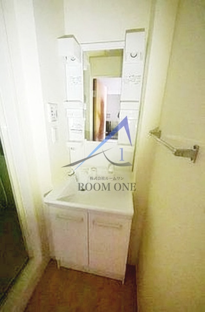 洗面設備　洗面台です。