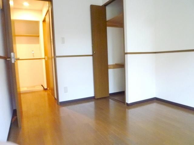 居室・リビング　★明るい内装です★