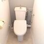 トイレ　落ち着いたトイレです