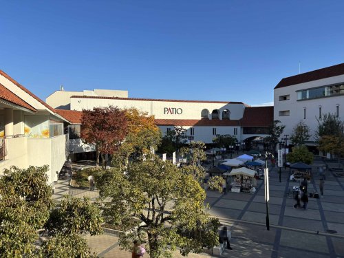 ショッピングセンター　須磨パティオ（ショッピングセンター）まで694m