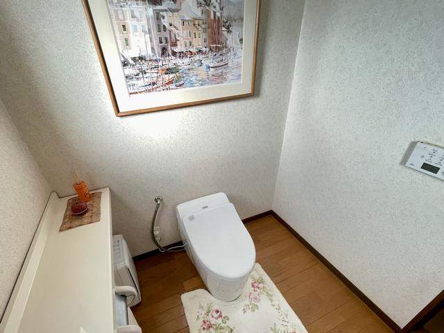 トイレ　２Ｆ