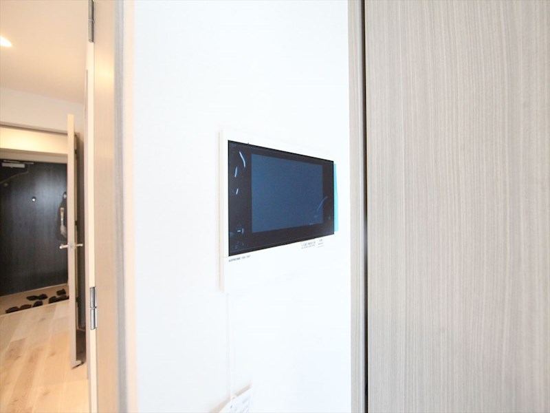 セキュリティ　モニター付きインターホン