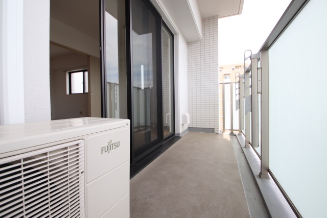 バルコニー　※別室の参考写真の為、現況優先です。