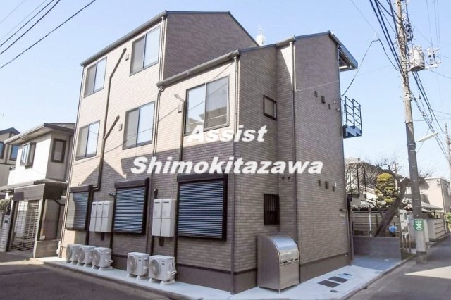 建物外観　お電話でお問い合わせ頂きますとスムーズに対応可能です＾＾