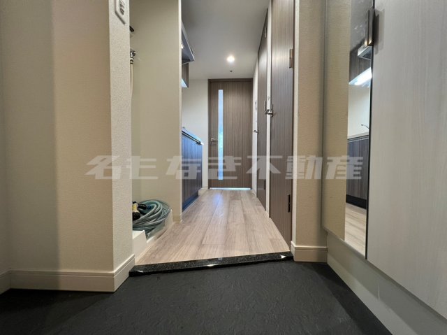 玄関　ゆったりとした玄関です