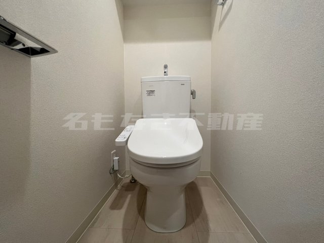 トイレ　清潔感のあるトイレです