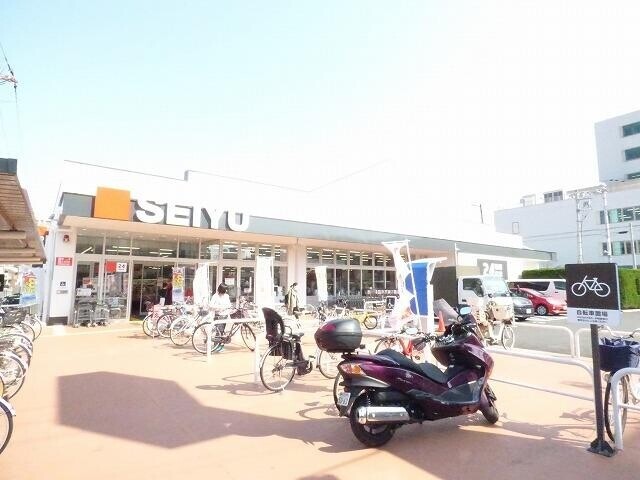スーパー　SEIYU（スーパー）まで358m