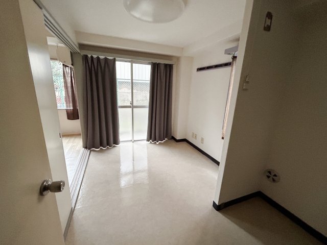 居室・リビング　「b’CASA熊谷Vre-born」