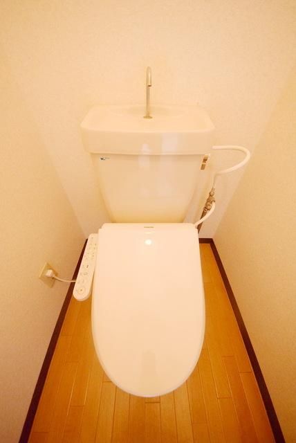 トイレ　ウォシュレット♪