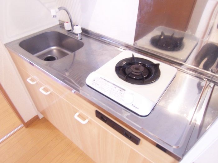 キッチン　※別部屋参考写真