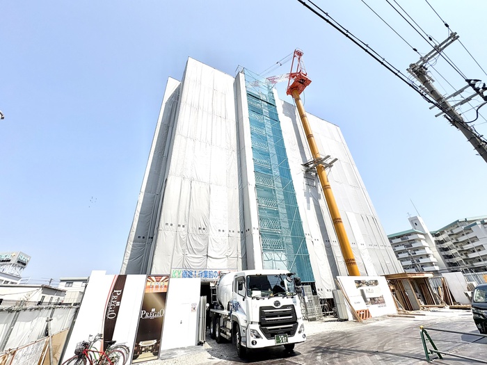 建物外観　建築中