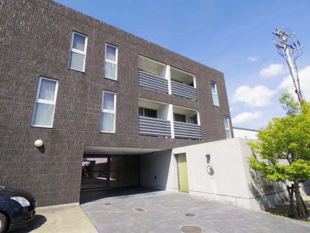 建物外観　☆彡近鉄奈良駅徒歩圏内素敵なデザイナーズマンション♪