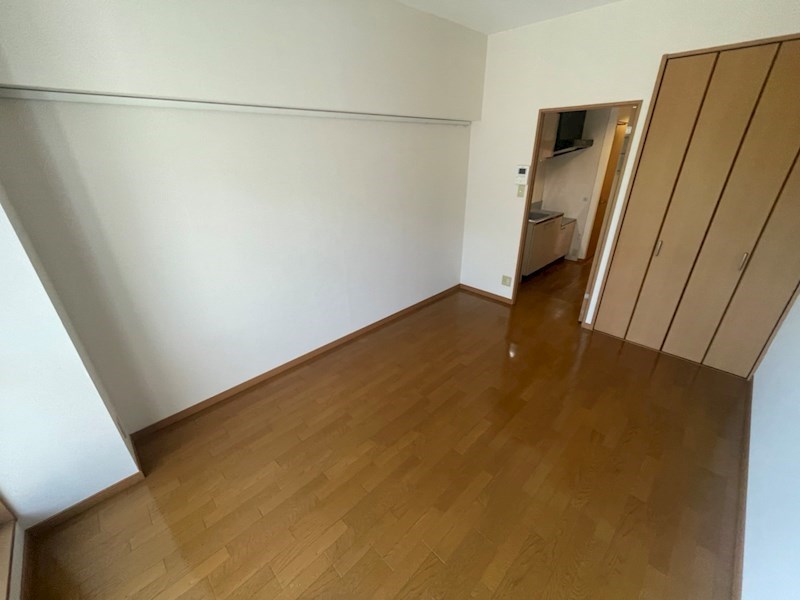 居室・リビング　同一物件参照