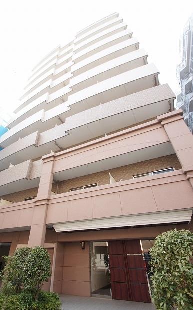 建物外観　「ラゾーナ側のマンションです。」