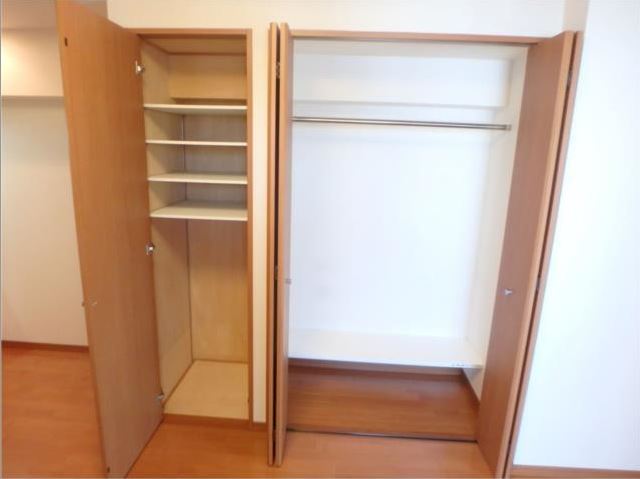 収納　お荷物の多い方でも安心のクローゼット付き♪