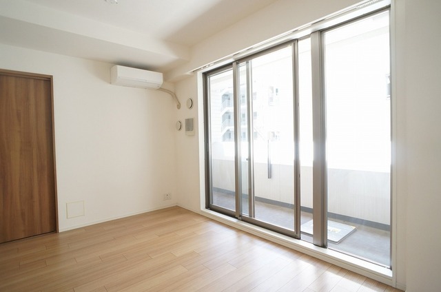 居室・リビング　※前回募集時の写真です