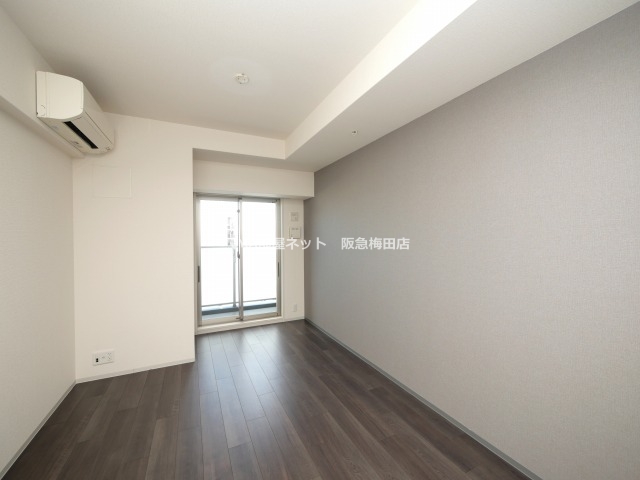 居室・リビング　同仕様写真となります。