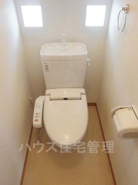 トイレ　シャワー付トイレ