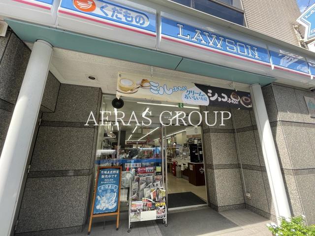 コンビニ　ローソン 新橋五丁目（コンビニ）まで129m