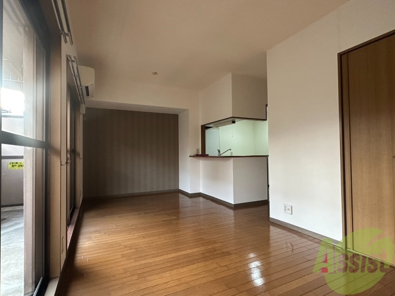 居室・リビング　広くてキレイなＬＤＫが広がっていて、充実した生活が送れそう。