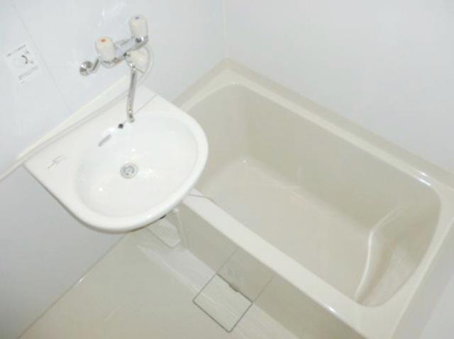 バス・シャワールーム　同仕様参考