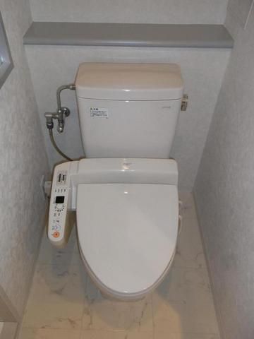 トイレ　ウォシュレット