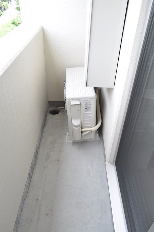 バルコニー　同型タイプの室内写真です