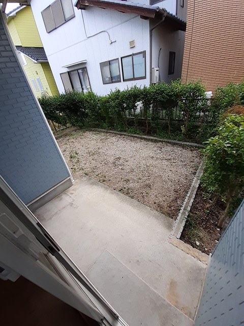 庭　同物件別部屋のお写真です