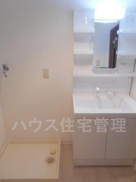 洗面設備　洗髪洗面化粧台