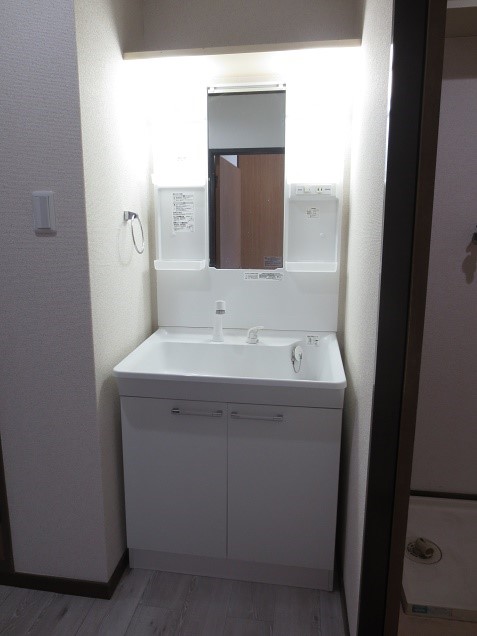 洗面設備　シャンプードレッサーです。