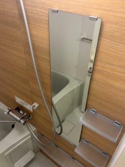 バス・シャワールーム　同物件別部屋参考写真です。