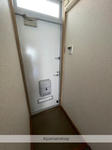 プチロジェ清原台5 A棟の玄関写真