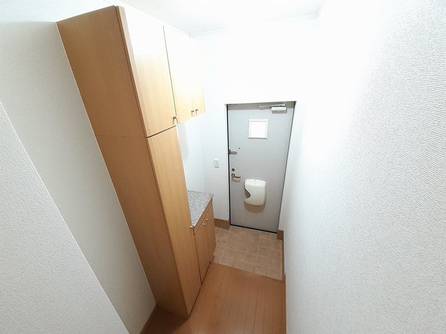 玄関　シンプルで使いやすい玄関です