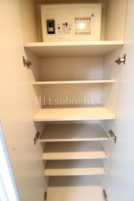 収納