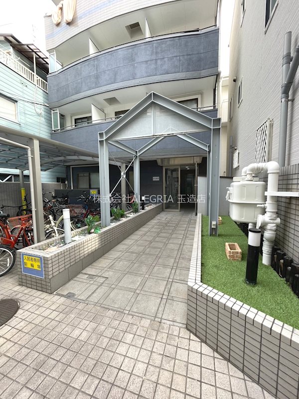 ロビー