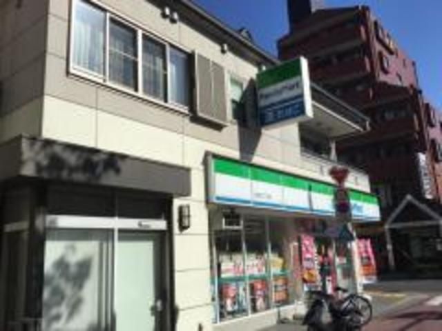 コンビニ　ファミリーマート船堀三丁目店（コンビニ）まで568m
