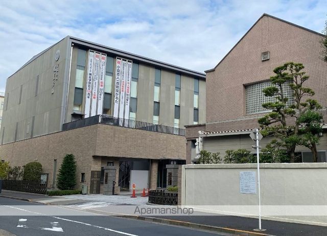高校・高専　暁星学園（高校・高専）まで405m