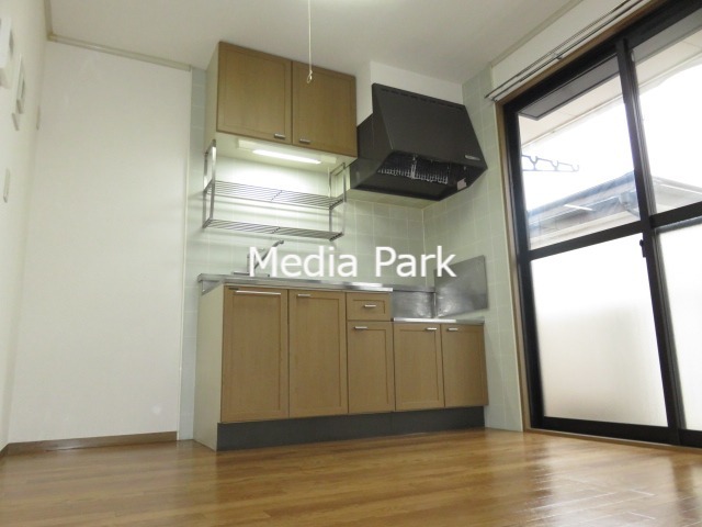 居室・リビング　同物件別のお部屋の参考写真です。