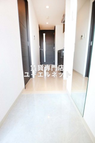玄関　住まいの顔ともなる玄関