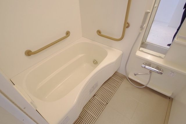 バス・シャワールーム　★お問い合わせはタウンハウジングまで★