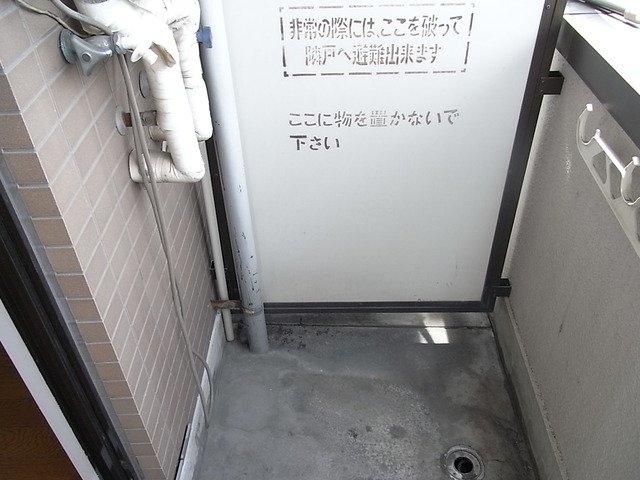洗面設備　洗濯機置場