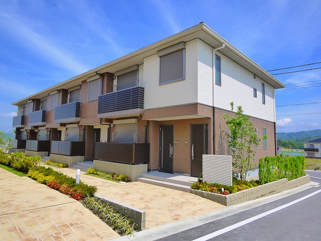 建物外観　外観は落ち着いています