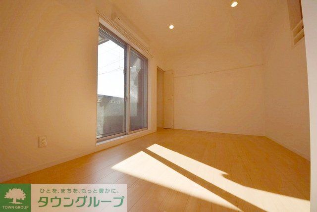 居室・リビング　お問合せはタウンハウジングまで！※現地待合わせ相談可能
