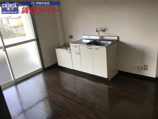 居室・リビング　別棟別部屋のお写真です