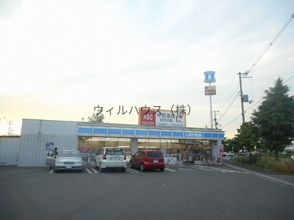 コンビニ　ローソン堺深井店（コンビニ）まで812m